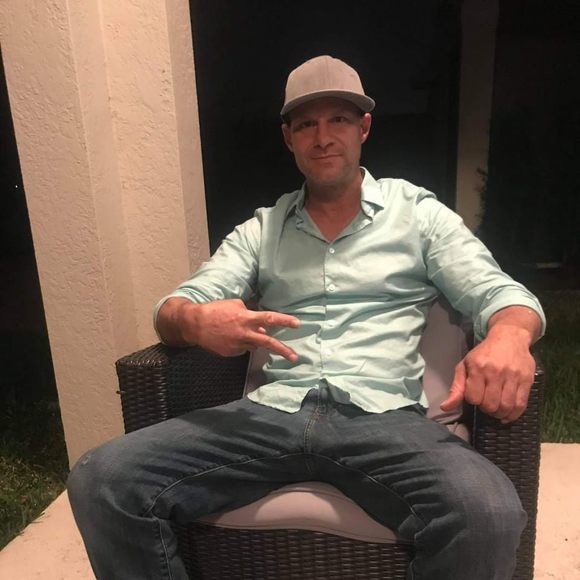 Meet your Posher, Ray - Picture 1 of 1